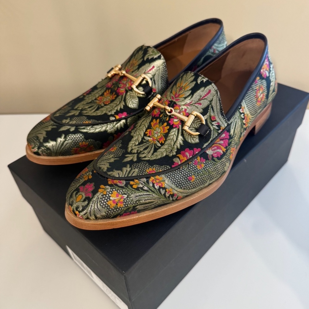 NEW IN BOX Taft Russell Loafer in Victoria size 41EU/ 8US